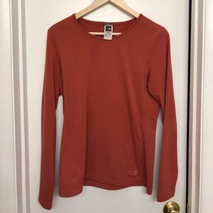 The North Face Long Sleeve Tee Size Medium
